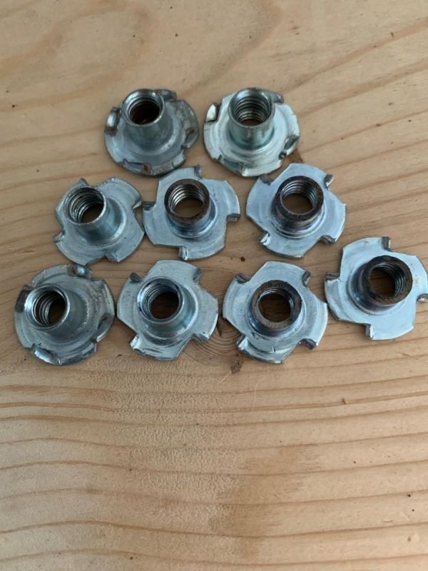 Einschlagmutter 9stk ohne Spitzen Preis für Set